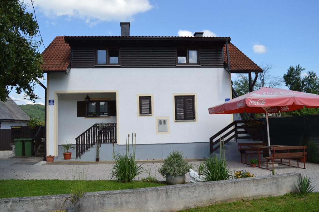 Apartments Matko Rakovica Luaran gambar