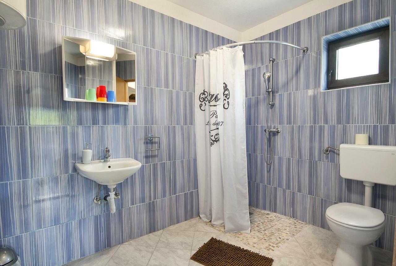 Apartments Matko Rakovica Luaran gambar